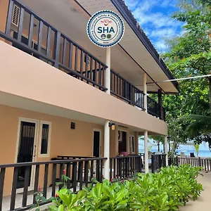 https://naiyang-sea-view-place.khao-lakhotels.com