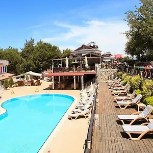 https://konfor-otel.aegeanhotels.net