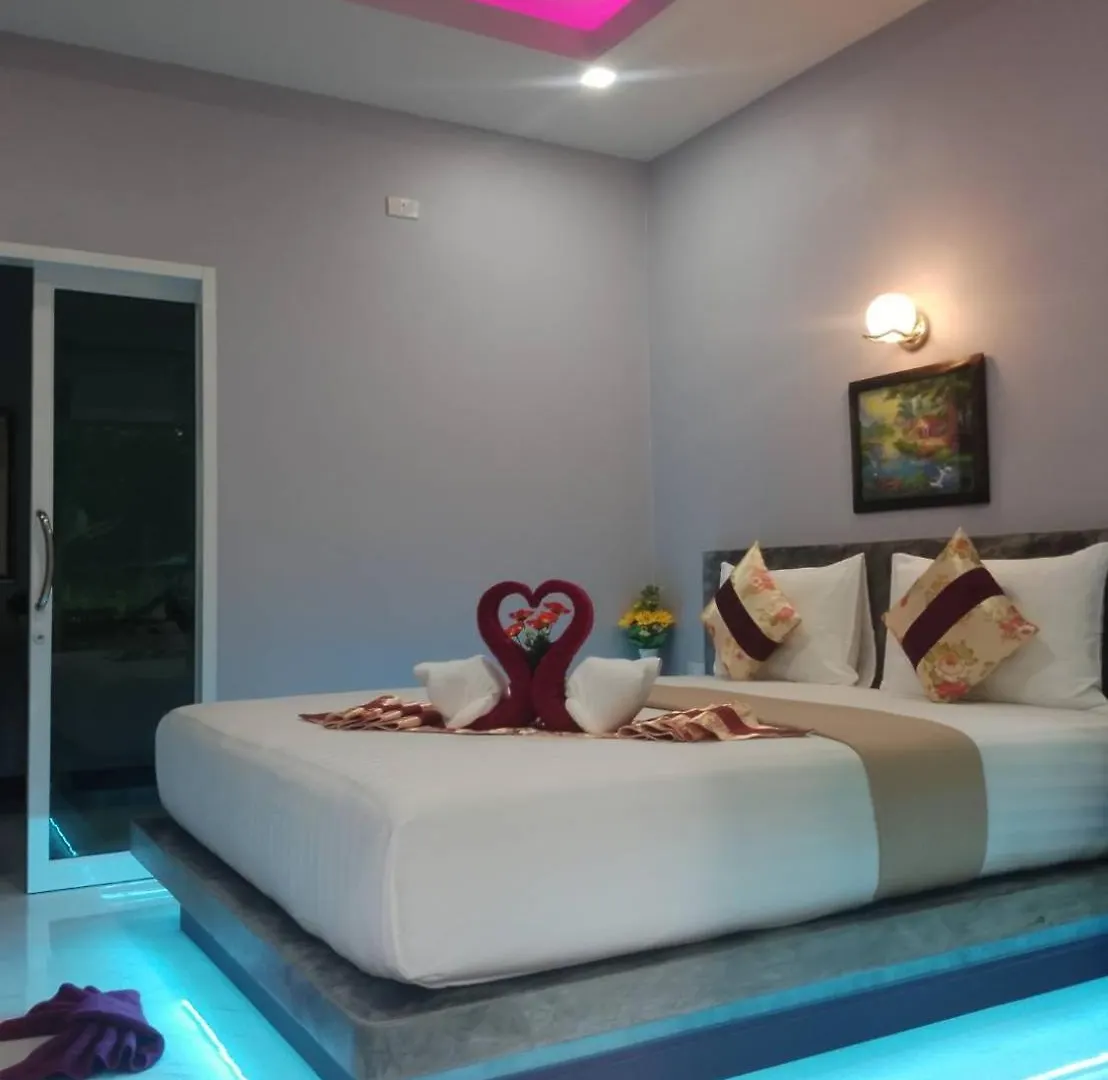 Pana Long Beach Resort Ko Lanta